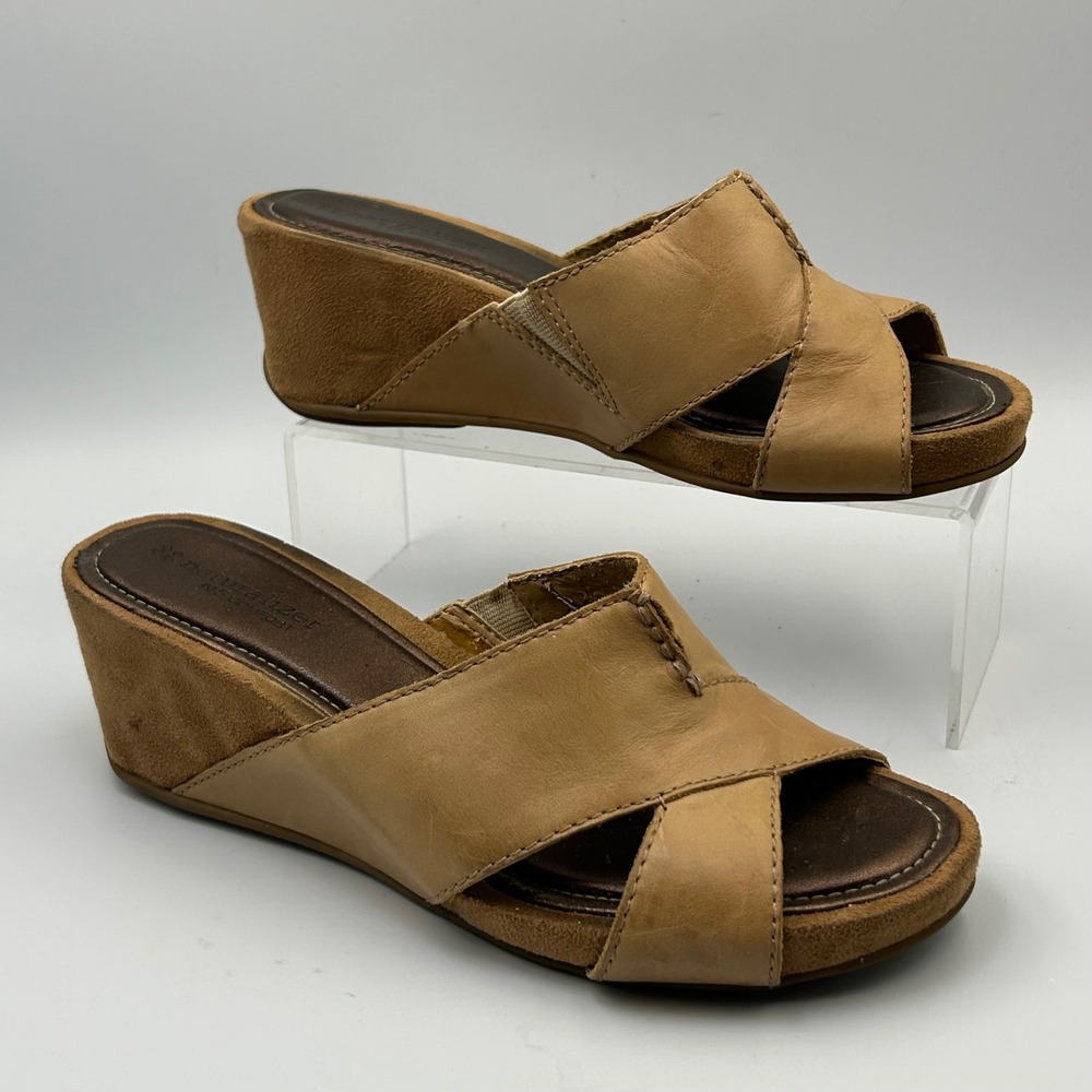 Naturalizer Wedge Sandals Womens 7.5M Tan Leather Cross Strap Comfort Boho